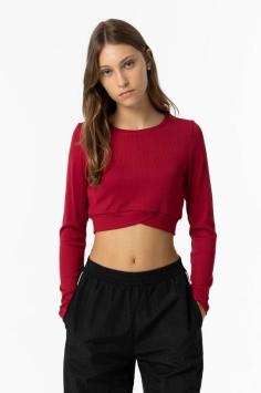 Cropped Red