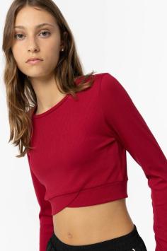 Cropped Red